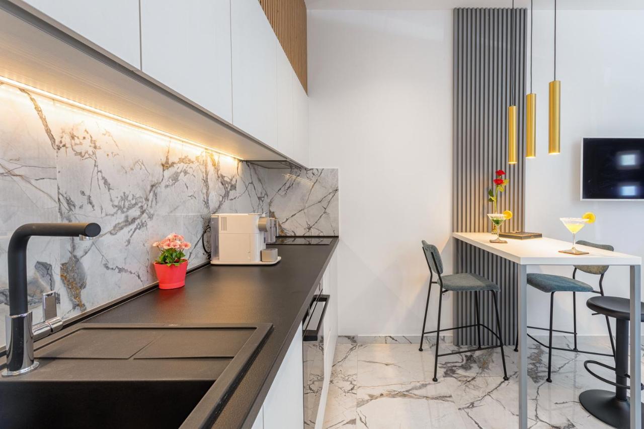 Villa Capitis In The Center- Exclusive Apartment Хвар Екстериор снимка