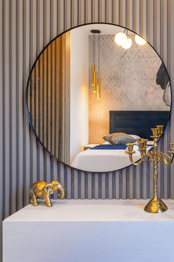 Villa Capitis In The Center- Exclusive Apartment Хвар Екстериор снимка