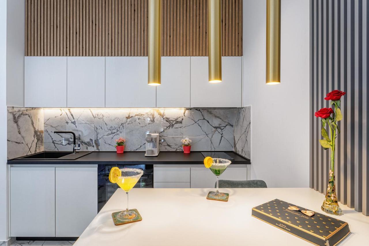 Villa Capitis In The Center- Exclusive Apartment Хвар Екстериор снимка
